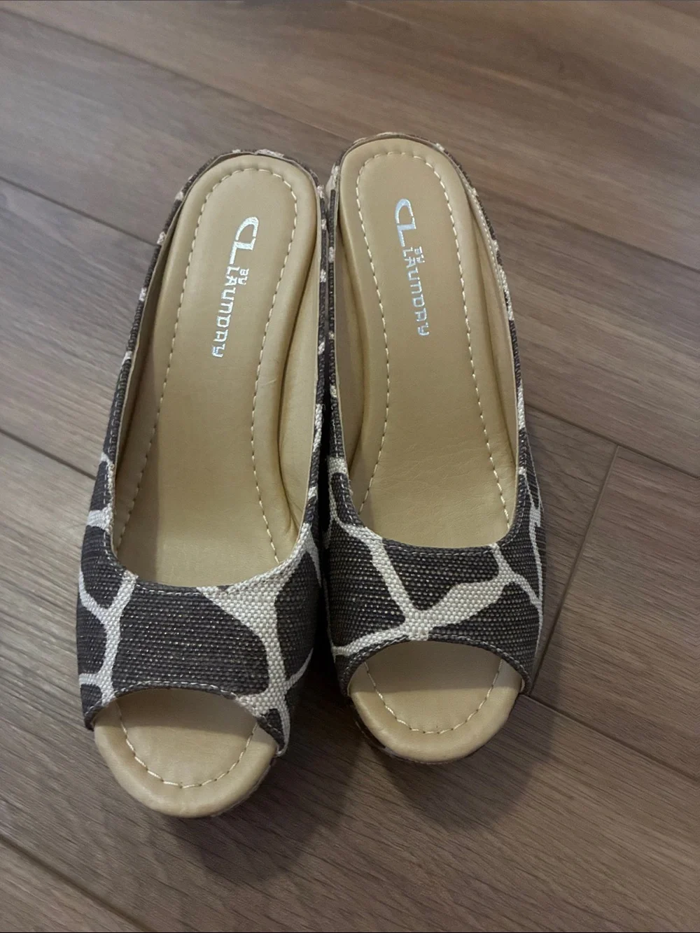 CL by Laundry Brown and Cream Giraffe-Print Espadrille Wedge Slides